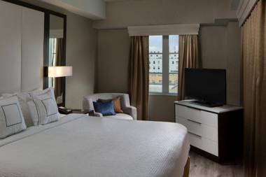 Courtyard Miami Beach South Beach