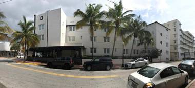 South Beach Plaza Hotel