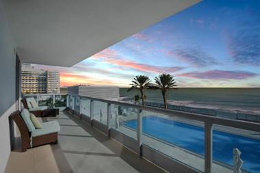 Churchill Suites Monte Carlo Miami Beach