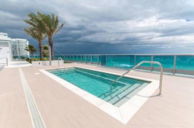 Modern Geometry at Monte Carlo Miami Beach