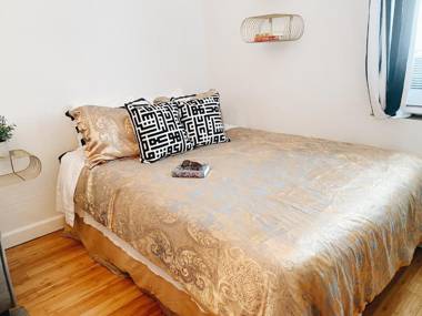 Nine20 Collins Apartments by Lowkl