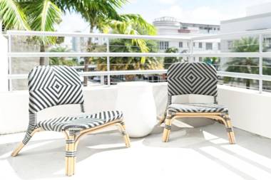 Jurny Suites - Miami Beach