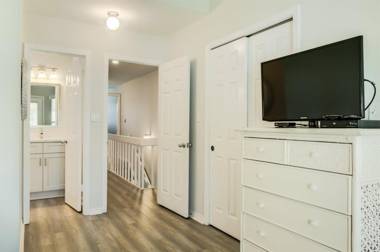 5 C Three Bedroom Townhome