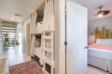 7 F Two Bedroom Loft