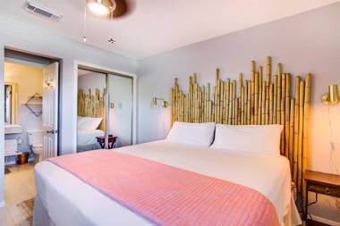 7 F Two Bedroom Loft