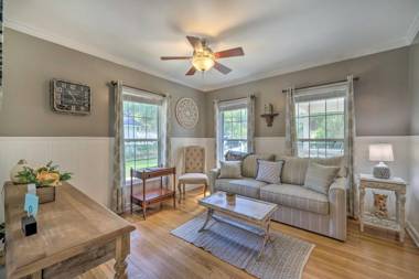 Charming Mt Dora Home with Shared Patio and Yard!