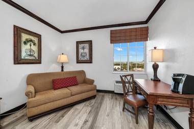 Bayfront Inn 5th Avenue