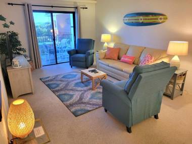 Hacienda del Sol II - 204