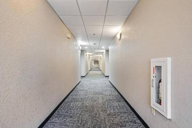 OYO Townhouse Orlando West