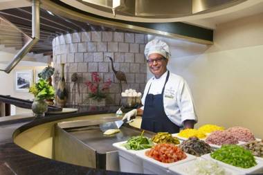 Embassy Suites by Hilton Orlando International Drive ICON Park