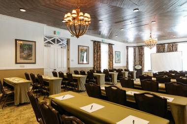 Bohemian Hotel Celebration Autograph Collection