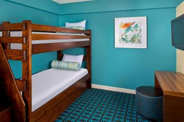Fairfield Inn & Suites by Marriott Orlando Lake Buena Vista in the Marriott Village