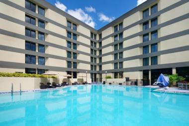 DoubleTree by Hilton Orlando East - UCF Area