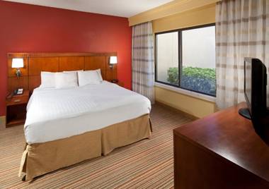 Courtyard by Marriott Orlando Airport