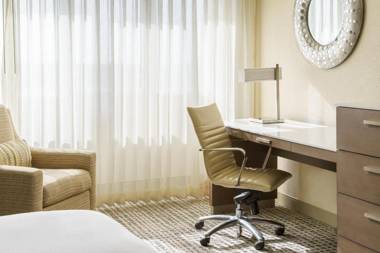 DoubleTree by Hilton Orlando Airport Hotel