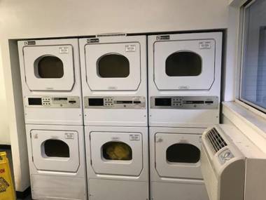 InTown Suites Extended Stay Orlando FL - Universal