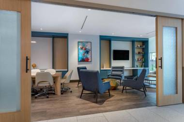 TRYP by Wyndham Orlando