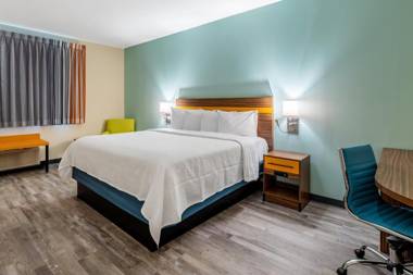 SPOT X by Red Collection Orlando International Dr