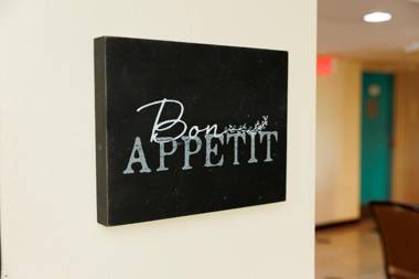 Garnet Inn & Suites Orlando