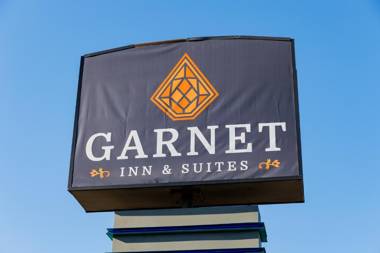 Garnet Inn & Suites Orlando