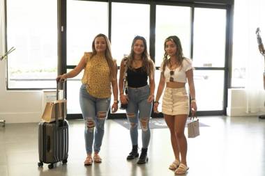 Hotel Room Near Disney 4 People