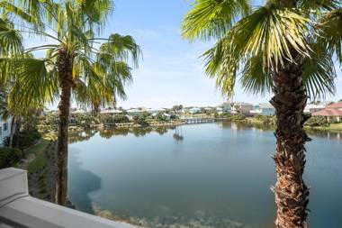 1032 Cinnamon Beach 3 Bedrooms Elevator 2 Heated Pools Spa Wifi New HDTV Sleeps 6