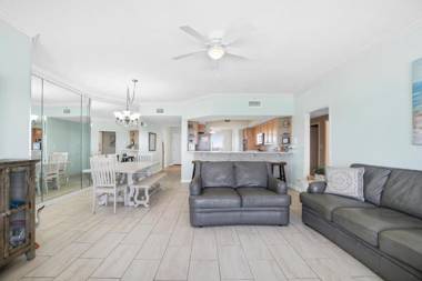 Coral Reef Resort by Panhandle Getaways