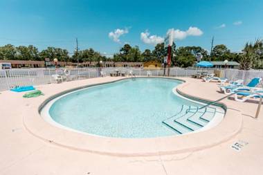 Summer Breeze Motel