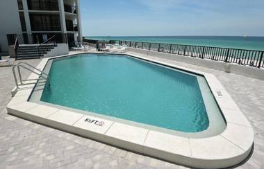 AquaVista Beach Resort by Panhandle Getaways