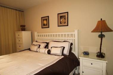 Grand Panama Beach Resort by Emerald View Resorts