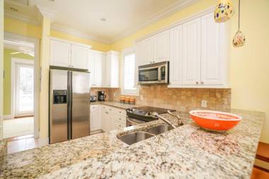 30A Beach House - Sunny Daze by Panhandle Getaways