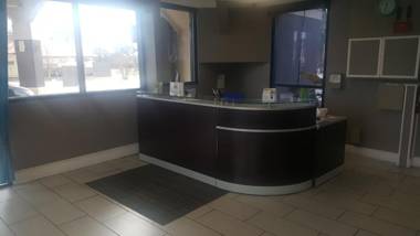 REGENCY INN & SUITES