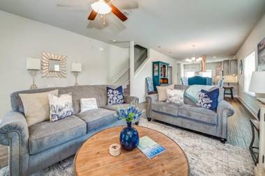 Bluebonnet by the Sea at Arborgate