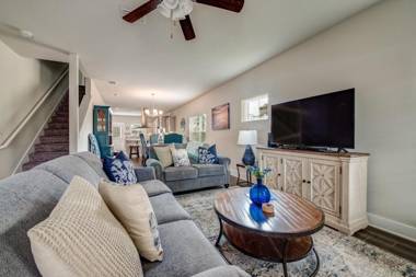 Bluebonnet by the Sea at Arborgate