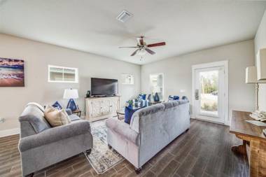 Bluebonnet by the Sea at Arborgate