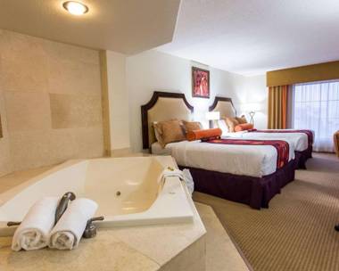 Castillo Real Ascend Hotel Collection
