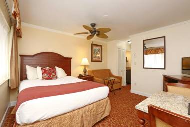 La Fiesta Ocean Inn & Suites
