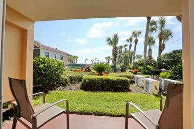 La Fiesta Ocean Inn & Suites
