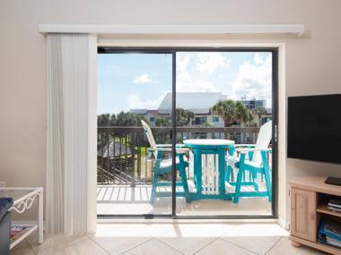 Ocean Village Club Q37 2 Bedrooms Sleeps 4 WiFi Ocean View