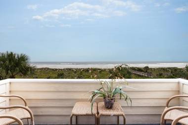 Quail Hollow B2-1U 1 Bedroom Sleeps 2 Ocean Front Pool Tennis WiFi