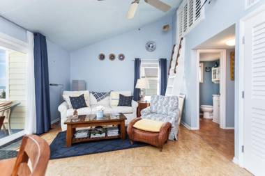 Quail Hollow B2-1U 1 Bedroom Sleeps 2 Ocean Front Pool Tennis WiFi