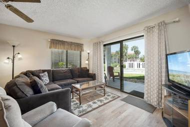 Ocean Village Club E17 2 Bedrooms Heated Pool Sleeps 6 WiFi