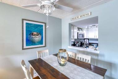 Ocean and Racquet #3116