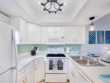 Ocean Village Club D12