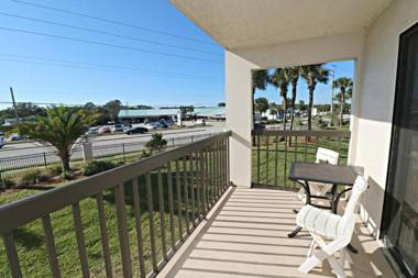 Ocean Village Club N21