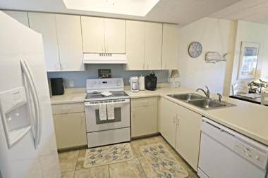 Ocean Village Club Q23