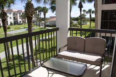 Ocean Village Club P28