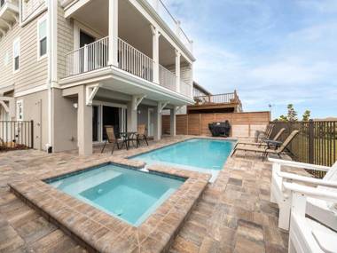 The View 5 Bedrooms Elevator Ocean Front Private Pool