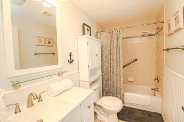 Ocean Village Club F36