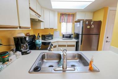 Ocean Village Club D25